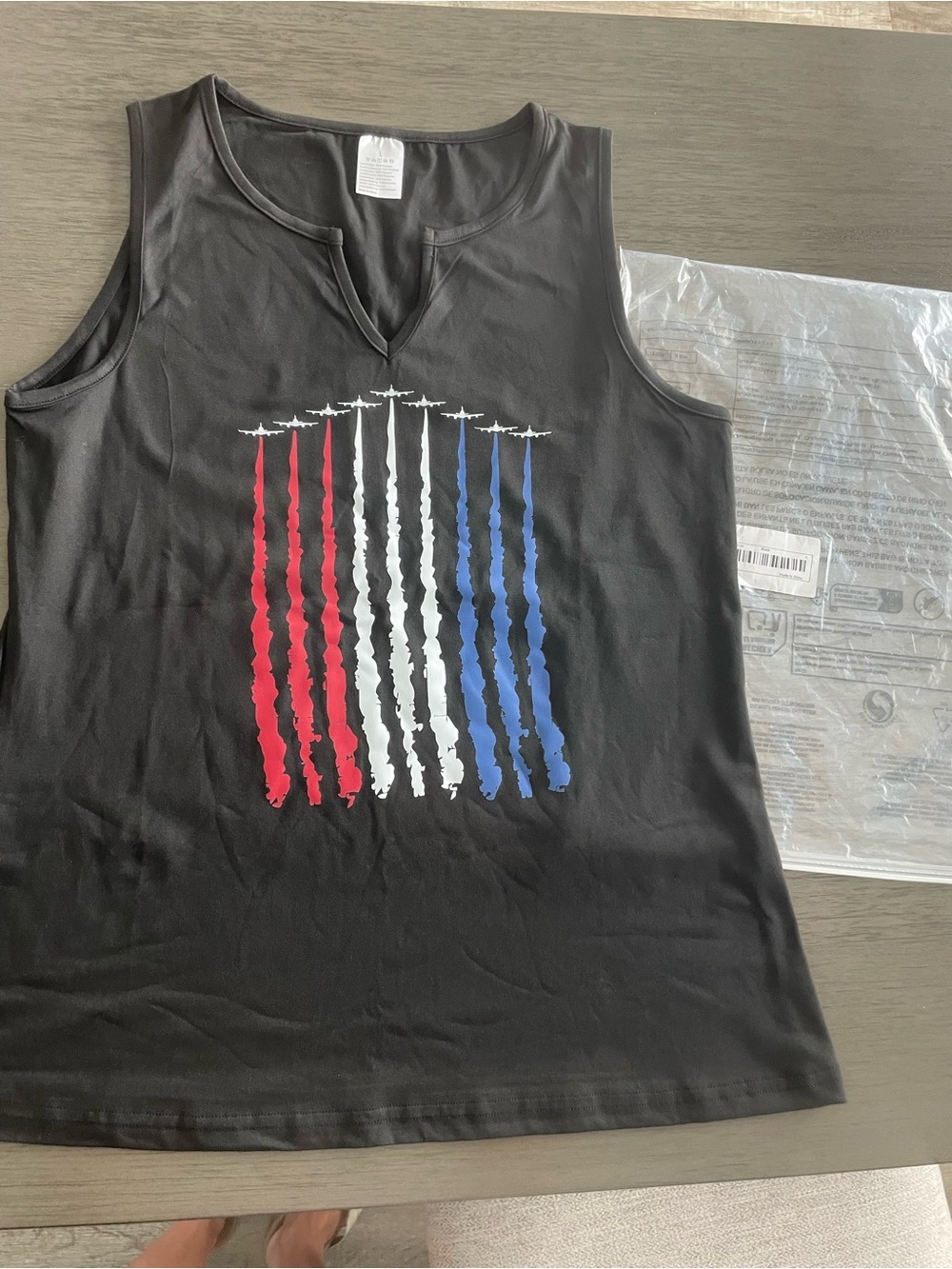 Brand new women’s size L Patriotic v-neck tank top from Temu